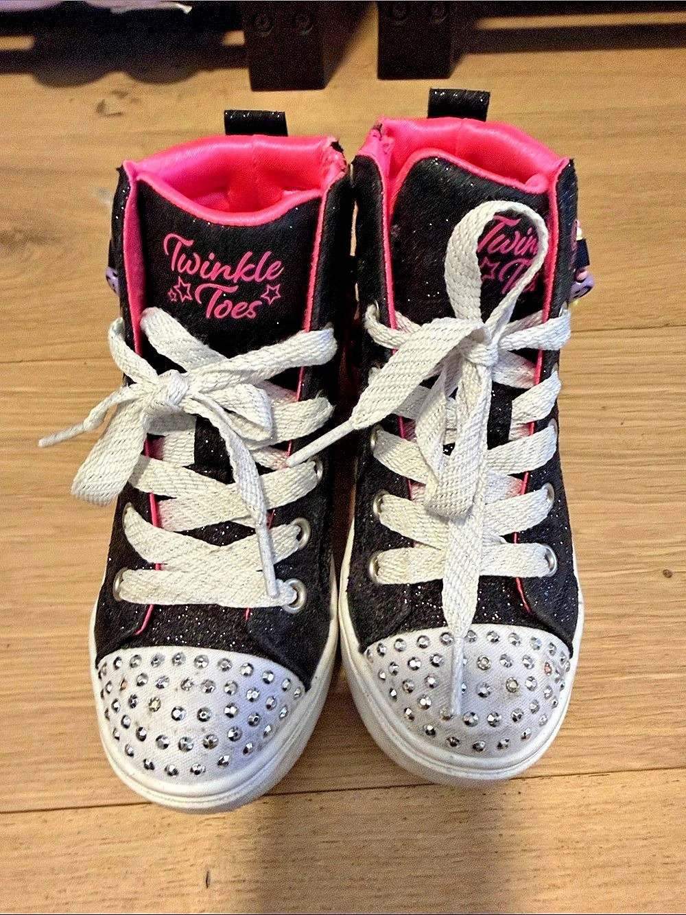 Skechers Twinkle Toes: Twinkle Sparks - Charm Bestie Sneakers Black & Pink